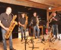 Bild: pi
Die "Sax-Brothers" erhalten viel Beifall beim musikalischen Frühschoppen des Vereins Hoffnung für Menschen.