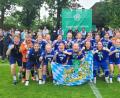 Bild: Bayerischer Fußballverbands
Anna Fischer (hintere Reihe, fünfte von links) feierte gemeinsam mit der U14-Bayernauswahl den Titel beim DFB-Länderpokal.