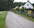 Bild: bnr
Der Ausbau der Ortsstraße "Am Berg" im Ortsteil Stullner Berg sorgt seit 50 Jahren für Anträge und Diskussionen. Geschehen ist bisher nur wenig.