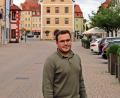 Bild: Jürgen Masching
Felix Müller auf dem Auerbacher Marktplatz.