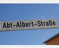 Bild: pop
In Schmidmühlen ist Abt Albert eine Straße gewidmet worden.