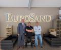 Bild: Wolfgang Würth
Die neue Führung bei Eurosand: Geschäftsführer und Gesellschafter Stefan Schmid (von links) Betriebsleiter Andreas Fryges und Geschäftsführer Gerald Mack.