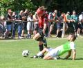 Archivbild: Gebert, Rudolf
Der TSV Bärnau hat knapp 400 Mitglieder. Unser Archivfoto vom Spiel gegen Bärnau gegen den ATSV Tirschenreuth zeigt, wie der Bärnauer Christian Ott (rechts) gegen Simon Seitz klärt.