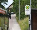 Bild: Gabi Schönberger
Der Weidener Stadtbus bedient seit Jahrzehnten auch die Gemeinde Schirmitz und hält dort beispielsweise an der Bachstraße.