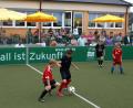 Archivbild: do
Die Nachwuchskicker der Gemeinde wünschen sich für die Speinsharter Soccer-Arena großzügigere Beleuchtungsintervalle. Zum Lichtmastschalter haben nämlich bislang nur wenige Zugang.