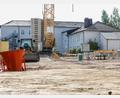 Bild: Wolfgang Steinbacher
Rund um das BRK-Seniorenheim in Vilseck wird gebaut, am 23. Mai ist Grundsteinlegung: Das BRK errichtet hier ein "Seniorenwohnquartier".