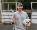 Bild: Sara Neidhardt
"Das erste Auflaufen mit der ersten Mannschaft im Heimstadion, das vergisst du nie": Das Karrieremagazin "work:life OBERPFALZ" hat den Ex-Blue-Devils-Spieler an seinem Arbeitsplatz und im Weidener Eisstadion besucht.