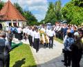Bild: whü
Familienangehörige, Freunde, Vereinsmitglieder, Gemeinderäte und Weggefährten aus der ganzen Region versammelten sich auf dem Friedhof in Haidenaab, um ihm die letzte Ehre zu erweisen – mit bewegenden Worten, tiefem Respekt und sichtbarer Dankbarkeit.