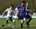 Bild: mhs
In der Liga treffen der TSV Stulln (weiße Trikots) und der FC Schmidgaden auch kommende Spielzeit aufeinander. Am Samstag spielen sie schon beim Quadrus-Cup gegeneinander.
