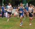 Bild: Hirsch
Start des Hauptlaufes mit 161 Teilnehmern: Der Sieger gewann den 5000-Lauf in hervorragenden 15:40 Minuten.