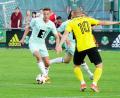 Bild: ref
Dominik Haller (links/Szene aus dem Spiel gegen den FC Amberg) traf gegen Köfering zum 1:0.