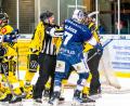 Bild: Elke Englmaier
Der am Montag veröffentlichte Spielplan der DEL2 schürt die Vorfreude: So kommt es bereits am vierten Spieltag zum Wiedersehen der Blue Devils Weiden (blaue Trikots) mit den Krefeld Pinguinen.