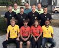 Bild: Thomas Gebele 
Mit gestärktem Kader startet die Schiedsrichtergruppe Amberg in die Saison 2025/26.
(sitzend von links) Paul Behlau, Lucas Gärtner, Marie Gamperl, Adrian Kohn, (stehend von links) Lukas Schwendner, Markus Hann, Jonas Kohn, Thomas Ehrnsperger, Moritz Fischer, Julian Roidl, Benjamin Mignon.