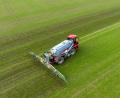 Symbolbild: Philipp Schulze/dpa
Der Ausbau der ökologischen Landwirtschaft in Bayern kommt nur langsam voran: 2024 wurden rund 13,86 Prozent der Nutzfläche ökologisch bewirtschaftet, wie das Landwirtschaftsministerium im Landtag mitteilte.