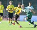 Archivbild: Hubert Ziegler
Vor dem Start in die Bezirksliga-Saison testet der FC Amberg (gelbe Trikots) am Samstag im letzten Vorbereitungsspiel gegen den ASV Burglengenfeld.