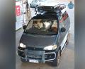 Bild: Supplied/WESTERN AUSTRALIA POLICE/AAP/dpa
Die vermisste Backpackerin war seit zwei Jahren in Australien unterwegs, zuletzt in diesem schwarz-silbernen Van.