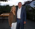 Bild: jma
Der erneut einstimmig als Bürgermeisterkandidat nominierte Amtsinhaber Joachim Neuß mit seiner Ehefrau Christina.