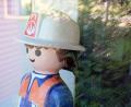 Bild: do
Die überdimensionierte Playmobil-Figur "Löschi" wartet schon im Eingangsbereich des Eschenbacher Feuerwehr-Gerätehauses auf die Kids.