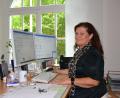 Bild: as
Regina Kestel räumt ihr Büro und löscht jede Menge alte E-Mails. Ende Juli verlässt die Regierungsdirektorin das Landratsamt Tirschenreuth.