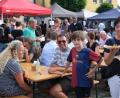 Bild: Hirsch
Geschätzte 3000 Besucher kamen am Samstag bei herrlichem Sommerwetter zum Wernberger Bürgerfest und ließen es sich gut gehen.