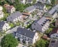 Bild: Deutsche Reihenhaus AG
So sehen die Gebäude aus, die die Deutsche Reihenhaus baut: Dieses Bild aus Süßen (Baden-Württemberg) diente dem Kümmersbrucker Bauausschuss als Anhaltspunkt, wie die Reihenhäuser an der Siedlerstraße aussehen würden.