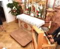 Bild: no
Michaela Beha aus Amberg mit der Querflöte und Markus Lommer aus Sulzbach-Rosenberg konzertierten im Altarraum der Filialkirche St. Margareta.