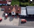 Luftbild: Manuel Kagerer
Ein Blick von oben auf den neuen Anbau der Feuerwehr Mantel.