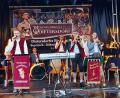 Bild: lg
Die Grenzland-Blaskapelle Dietersdorf bei ihrer beeindruckenden Performance mit Polka, Marsch und Walzer.
