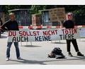 Bild: Daniel Löb/dpa
Schon seit Tagen gibt es Proteste vor dem Nürnberger Tiergarten. Nun soll ein Camp folgen. (Archivbild)
