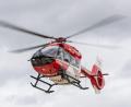 Bild: Daniel Karmann/dpa
Ein Rettungshubschrauber flog die Rollerfahrerin nach dem Unfall ins Klinikum Würzburg. (Symbolbild)