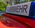 Symbolbild: Pia Bayer/dpa
Etwa 40 Einsatzkräfte waren an der Rettung des Bullen beteiligt.