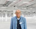 Bild: Gabi Schönberger
Walter Winkler im noch leeren Witron-Werk 2 Nord, kurz vor der Eröffnung. Nun gibt der Gründer und das Gesicht des Unternehmens, seine Anteile am Unternehmen ab.