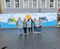 Bild: Matthias Bäumler
Sie sind die Verantwortlichen für die Play Fountain (von links): Hanah Gimmel von der Stewog, Bauhofleiter Roland Sommer, Oberbürgermeister Oliver Weigel, Daniela Pöhlmann von der Stewog und der Leiter des Stadtbauamtes, Stefan Büttner.
