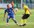 Bild: war
Noah Scheler (links) war am nächsten am Ausgleich in Dingolfing dran, sein Kopfball verfehlte das FC-Tor in der 78. Minute nur um ein paar Zentimeter.