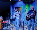 Bild: uz
"The Rooster Crows" auf der Biergarten-Live-Stage im "Parapluie" schicken das Publikum in die Sommerpause.