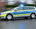 Symbolbild: Carsten Rehder/dpa
Ein 16-Jähriger wurde in Tirschenreuth Opfer eines versuchten Raubes. Die Weidener Kriminalpolizei ermittelt.