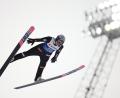 Bild: Georg Hochmuth/APA/dpa
Verliert er nachträglich noch Gold? Norwegens Skispringer Marius Lindvik.