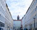 Bild: Annette Riedl/dpa
Der Trend hält an: Wohnungen, hier in Berlin, werden teurer. (Archivbild)