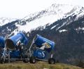Bild: Angelika Warmuth/dpa
Ohne Schneekanonen ist die Skisaison in Bayern vielerorts nur noch in hohen Höhen denkbar. (Archivbild)
