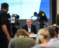 Bild: Britta Pedersen/dpa
Der Leiter des Verfassungsschutzes legt die Begründung dafür vor, warum die AfD in Brandenburg als gesichert rechtsextremistische Bestrebung eingestuft wird.