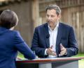 Bild: Axel Heimken/ZDF/dpa
Wie können die Löcher im Haushalt gestopft werden? „Da wird keine Option vom Tisch genommen“, sagt der Finanzminister.