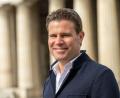 Bild: Peter Kneffel/dpa
Agiert als Losfee: Ex-Referee Felix Brych.