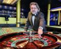 Bild: Lukas Vanik
Volker Kumeths Berufsalltag ist der Umgang mit der Kugel am Roulette in der Spielbank Bad Kötzting. Der aus Bärnau stammende Croupier gehört zu den Pionieren dieses Casinos, das vor 25 Jahren eröffnet wurde.