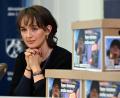 Bild: Federico Gambarini/dpa
Yanni Gentsch will, dass Voyeur-Aufnahmen strafbar sind.