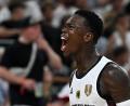 Bild: Sven Hoppe/dpa
Wünscht sich mehr Respekt und Liebe: Dennis Schröder.
