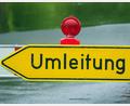 Symbolbild: David Ebener/dpa
Zum Feuerwehrfest in Großalbershof wird ein Straßenabschnitt gesperrt.