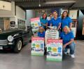 Bild: ath
Anne Wagner lenkt nicht nur die Vespa, sondern auch den Verein "Amberger Kinder helfen", wird aber vom Vorstandsteam mit ihrer Stellvertreterin Katharina Ostermann (hinten von links), Kirsten Prax, Sandra Drechsler sowie (vorne von links) Nevin Yerlihaya und Heike Kraft tatkräftig unterstützt.