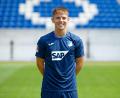 Bild: Uwe Anspach/dpa
Hoffenheims Finn Ole Becker soll ins Nürnberger Trikot wechseln.