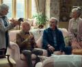 Bild: Giles Keyte/Netflix/dpa
Der Film "The Thursday Murder Club" ist ab 28. August beim Streamingdienst Netflix zu sehen ist.