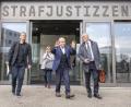 Bild: Urs Flueeler/KEYSTONE/dpa
Hat stets seine Unschuld betont: der ehemalige FIFA-Chef Joseph (Sepp) Blatter.  (Archivbild)